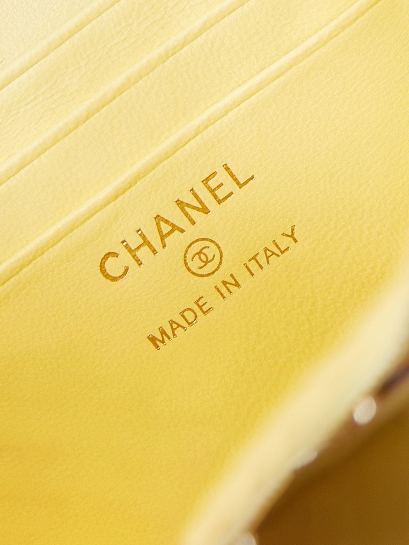 Ch**el cosmetic bags